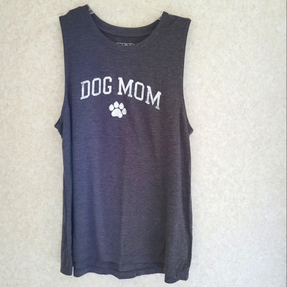 NWOT Dog Mom Tank